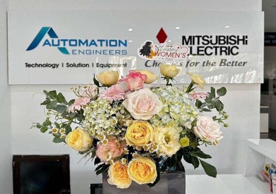 Hoa ngày 8 tháng 3 AUEVN